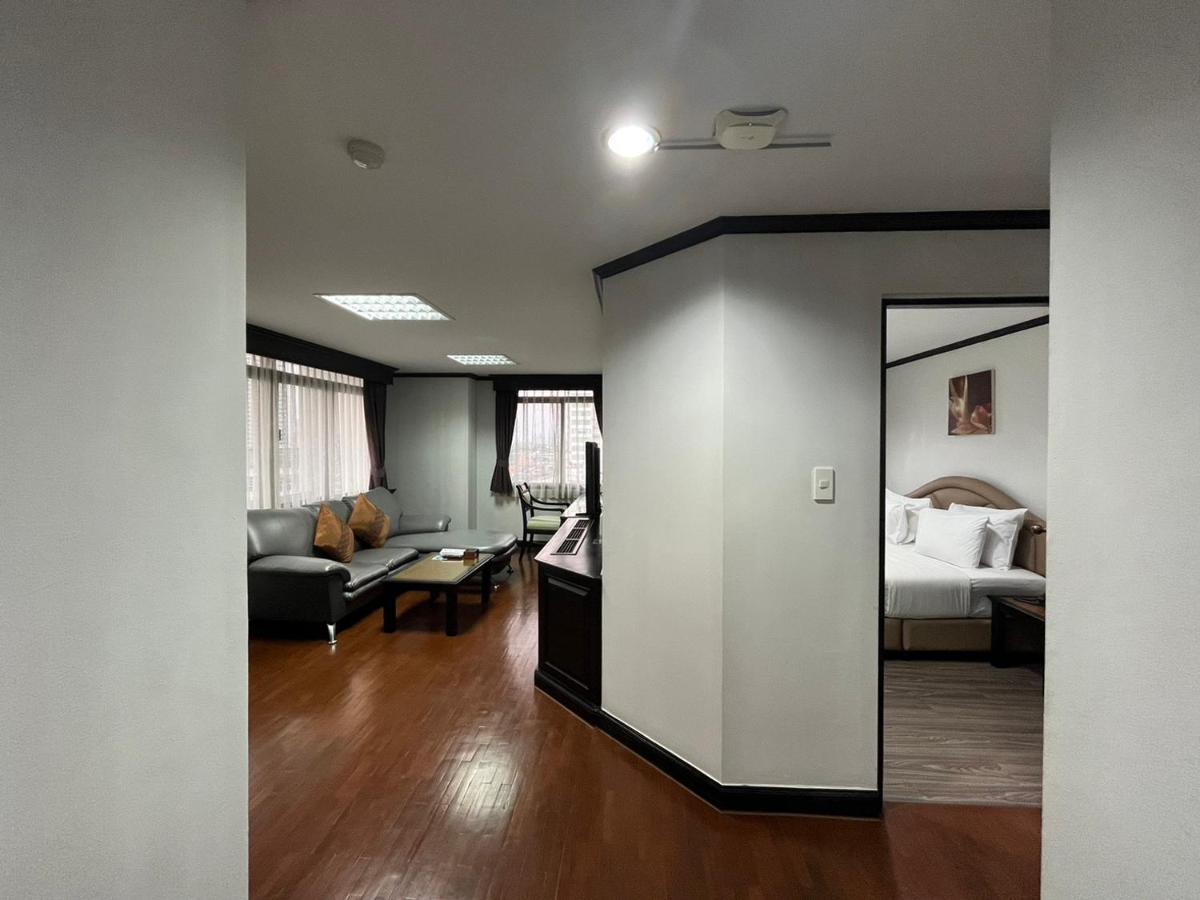 Khách sạn hẻo lánh Yellow Ribbon Hills Boutique 3*