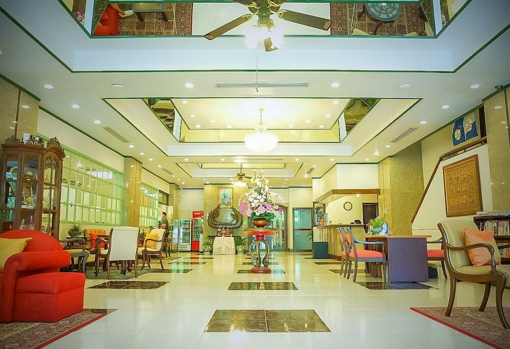 Yellow Ribbon Hills Boutique Khách sạn hẻo lánh